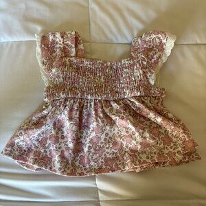 Nicole Miller Girls Pink Floral Smocked Top - Lightweight Sumar Shirt